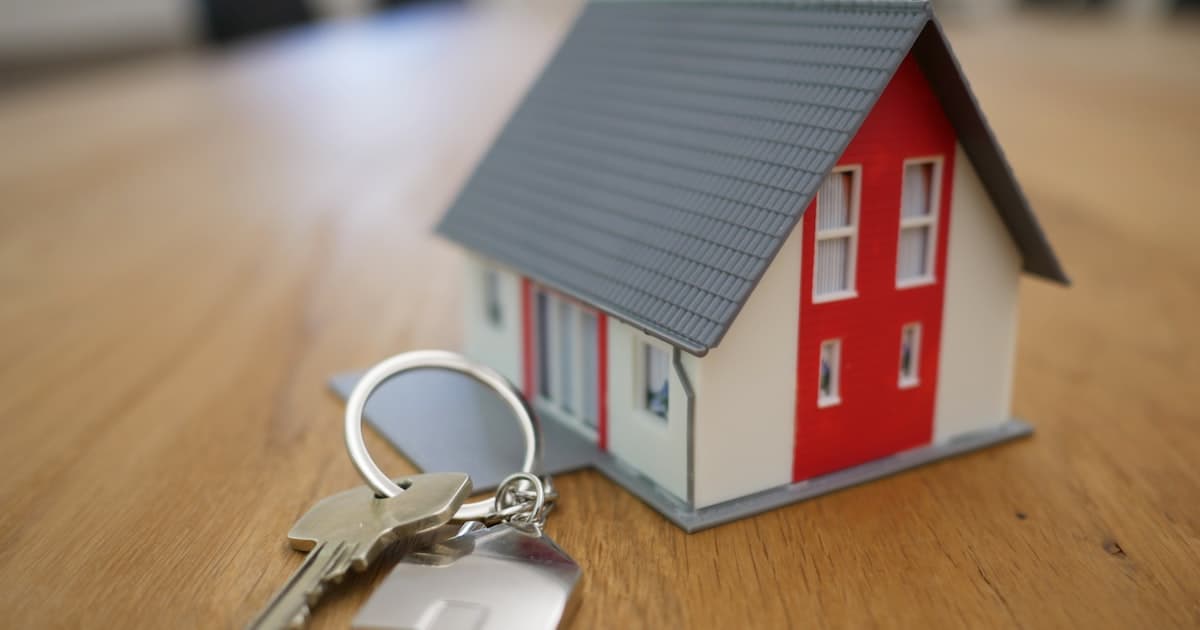 How Much Is Your Home Worth for Refinancing? Bank Valuation Guide