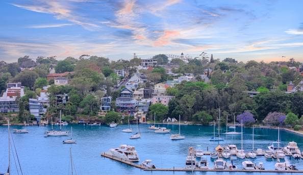 Balmain snapshot image 2