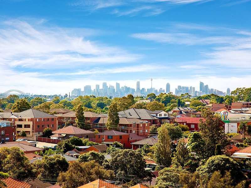 Strathfield snapshot image 2